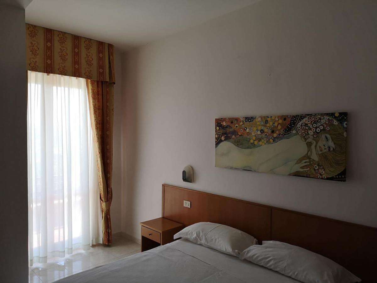 Balcone Sul Metauro Hotel 3*