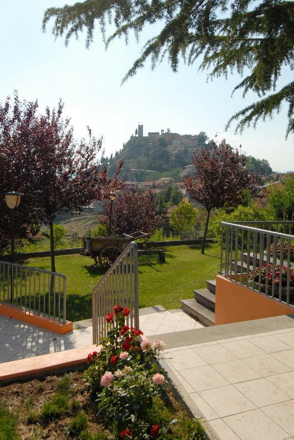 Hotel Balcone Sul Metauro Peglio